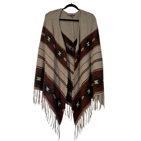 Knit fringe shawl poncho size L/XL NWOT - Picture 2 of 7